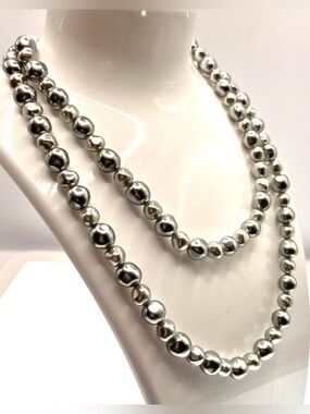 Vintage 1970s Trifari Silver Tone Acrylic Beaded Necklace Signed